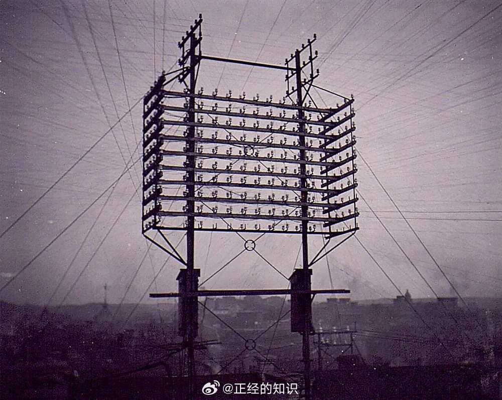 Telefontornet 在瑞典斯德哥尔摩市拥有 5,000 条电话线。所有这
