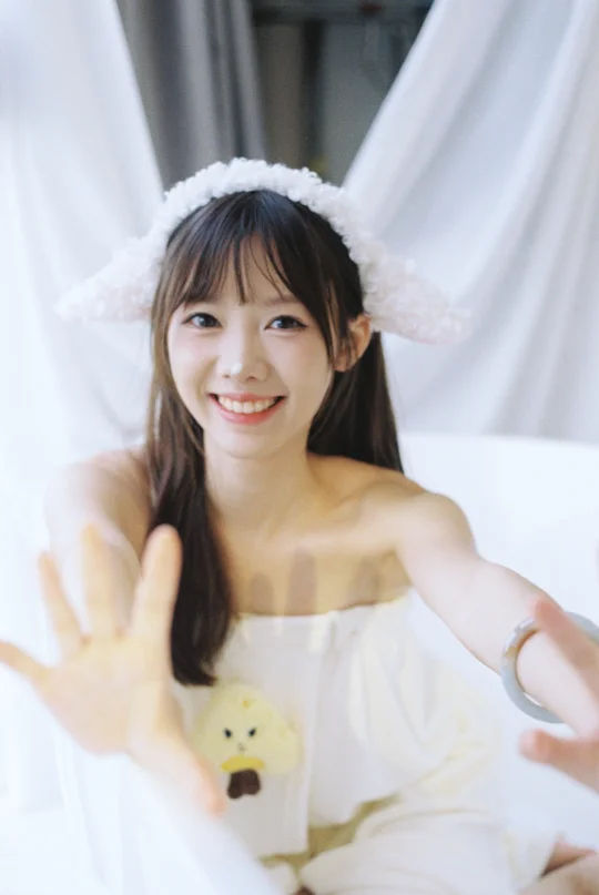 拍了一组很日系的头像☁️