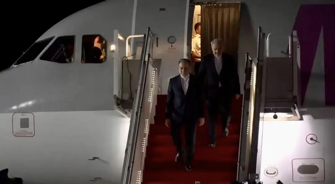 如果美国在浓缩铀问题上让步，那么美以发动的对伊战争行动就失去了正义性，也意味着行