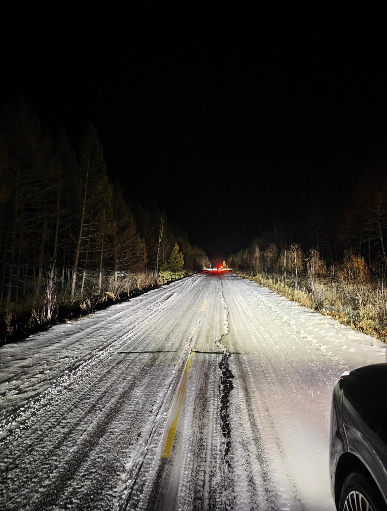 大雪天开了7小时
穿越大兴安岭
到漠河了 ​​​
