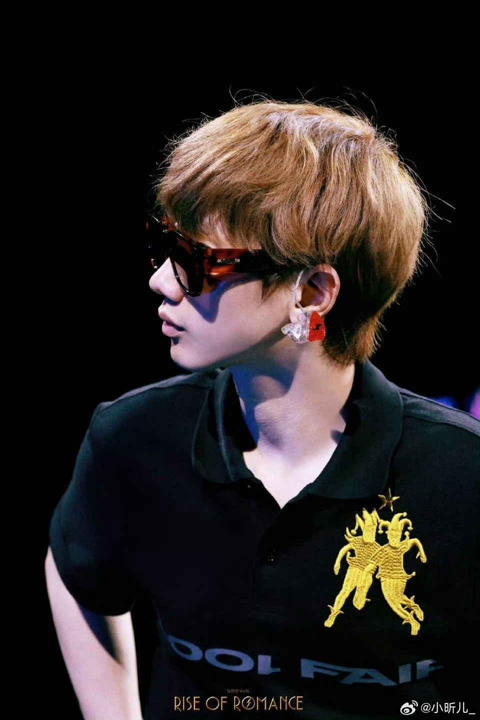 汪苏泷已经在外漂泊一个月了 看到汪苏泷说想家真的好戳心。一直在路上给大家唱歌，连