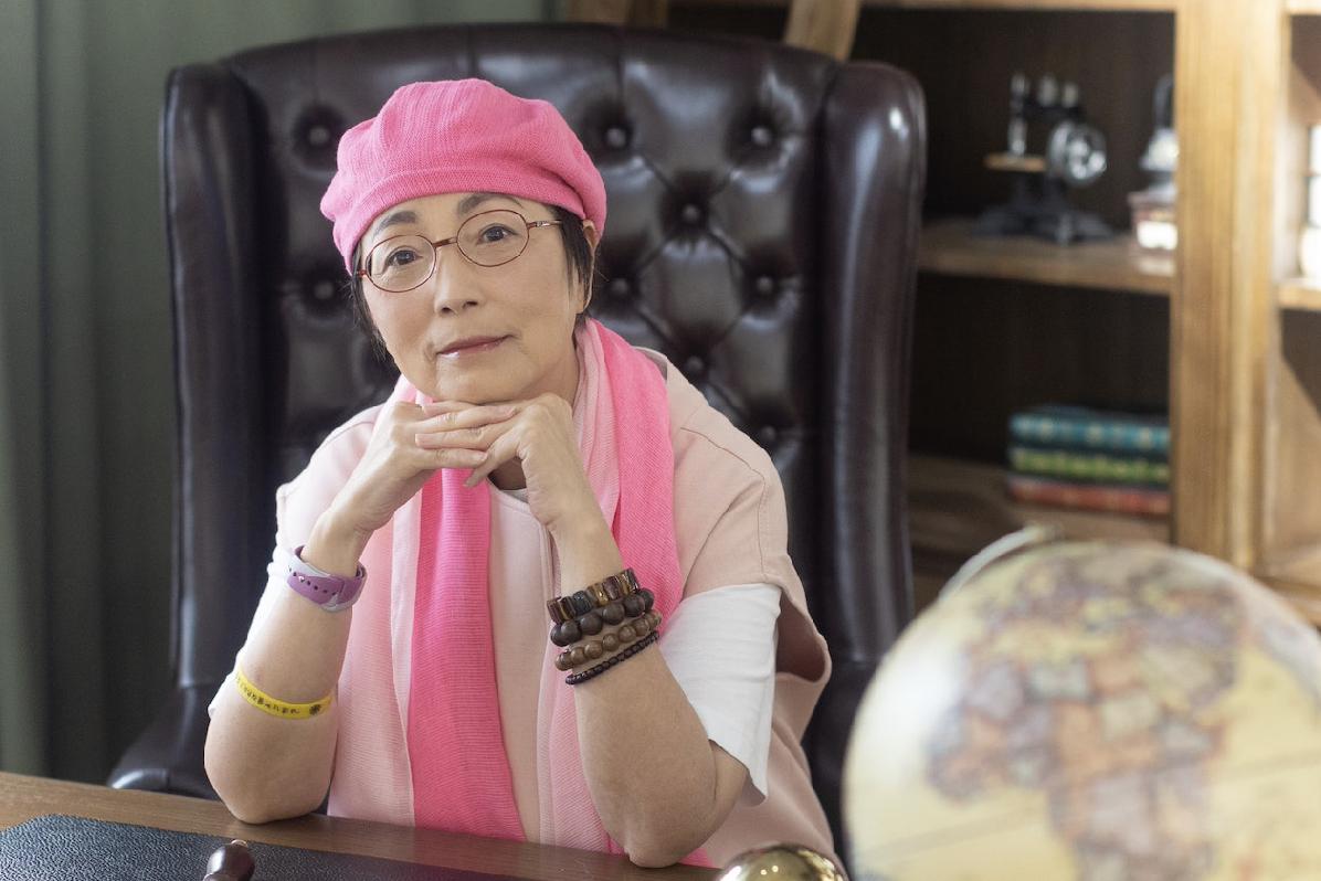 苑琼丹宣布息影主力带货，称做演员没安全感，自曝每场直播赚百万
香港资深演员苑琼丹