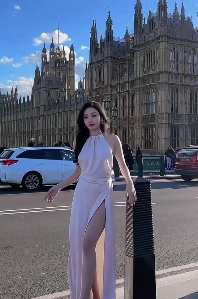 原来，网红雅典娜三年前就死了！跨国绑架团伙，策划利用“熟人”关系，对其精准猎杀！