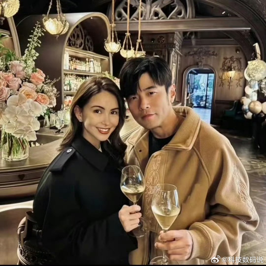 周杰伦ins发昆凌我就说我伦怎么能有新欢呢