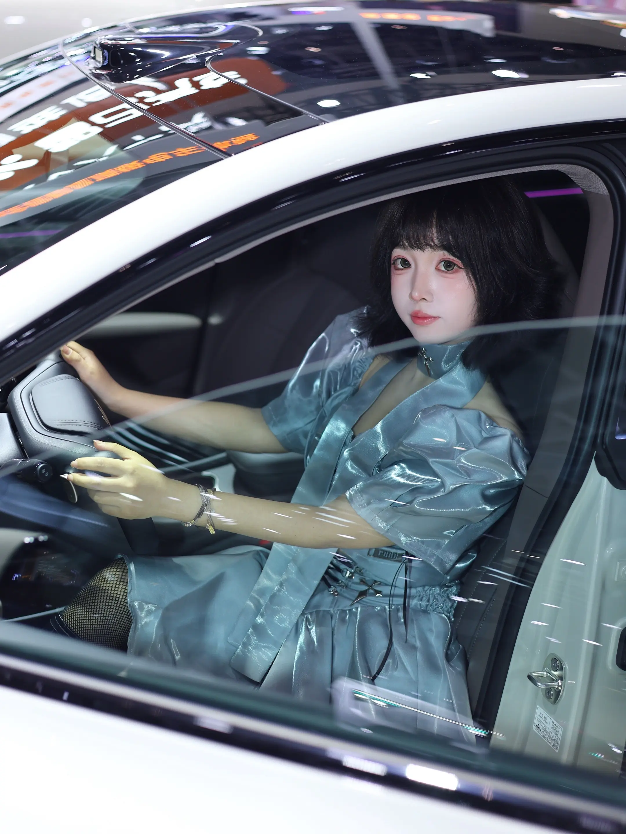 喜欢哪辆车。