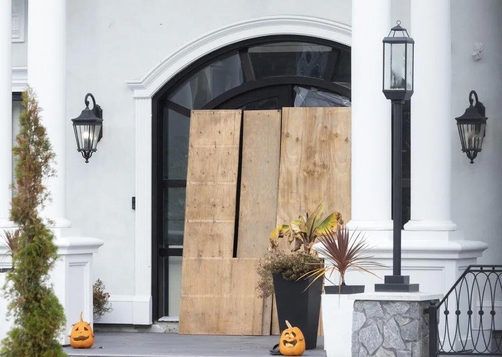 ⚠️温馨提示！绝对不能错过的安全警示
🔍【当你听到枪声时…】 在温馨的Surr