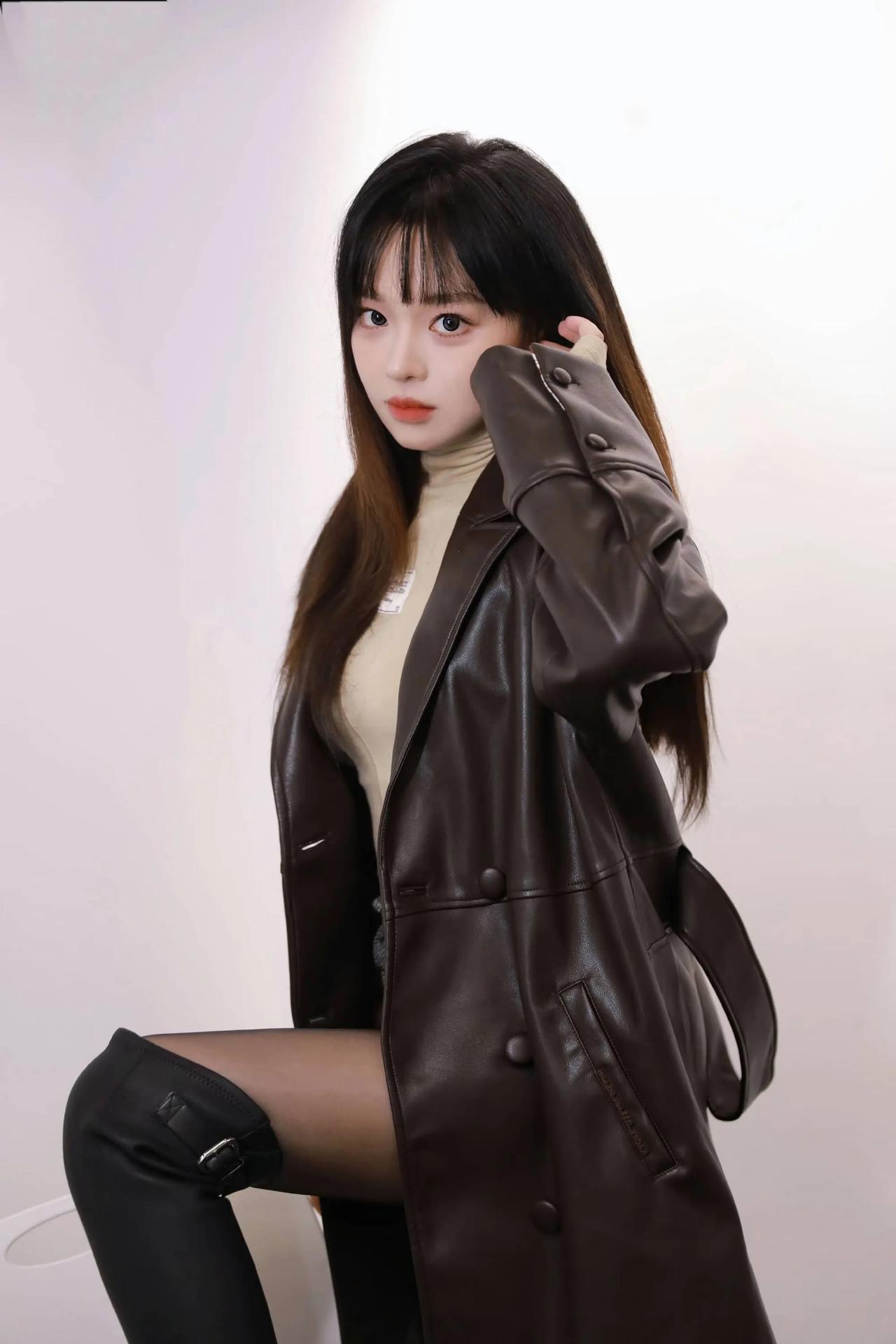 黄霄云和陈姝君