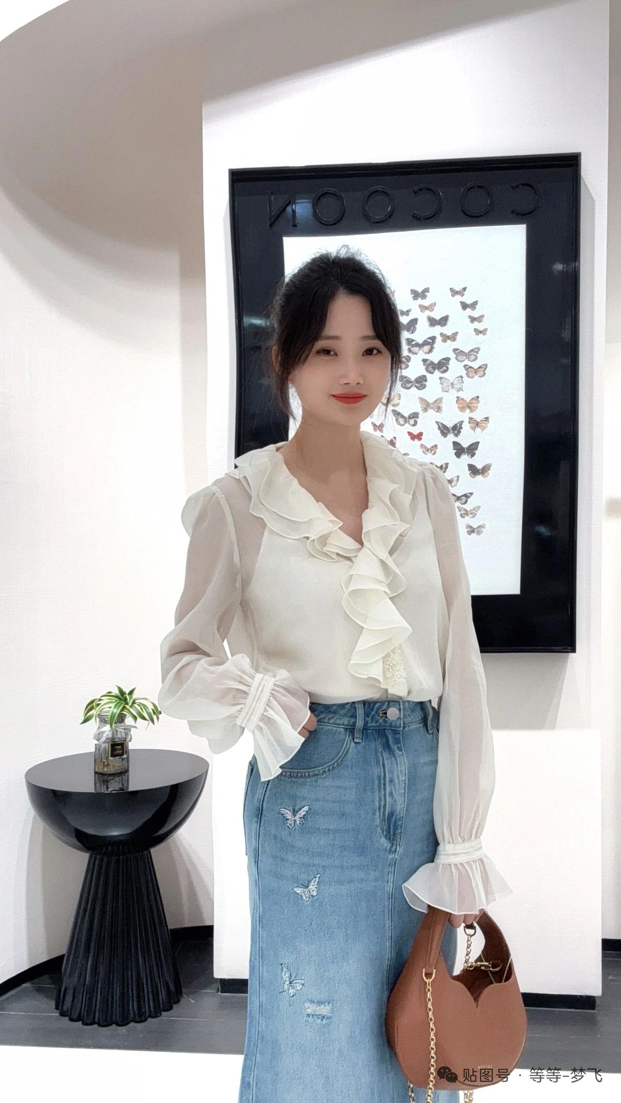 这位小姐姐好温柔哦！