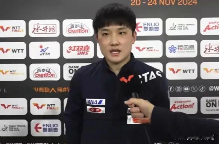 张本智和战胜林诗栋赛后采访对决赛自信满满。面对王楚欣，张本智和声称要战斗到最后一