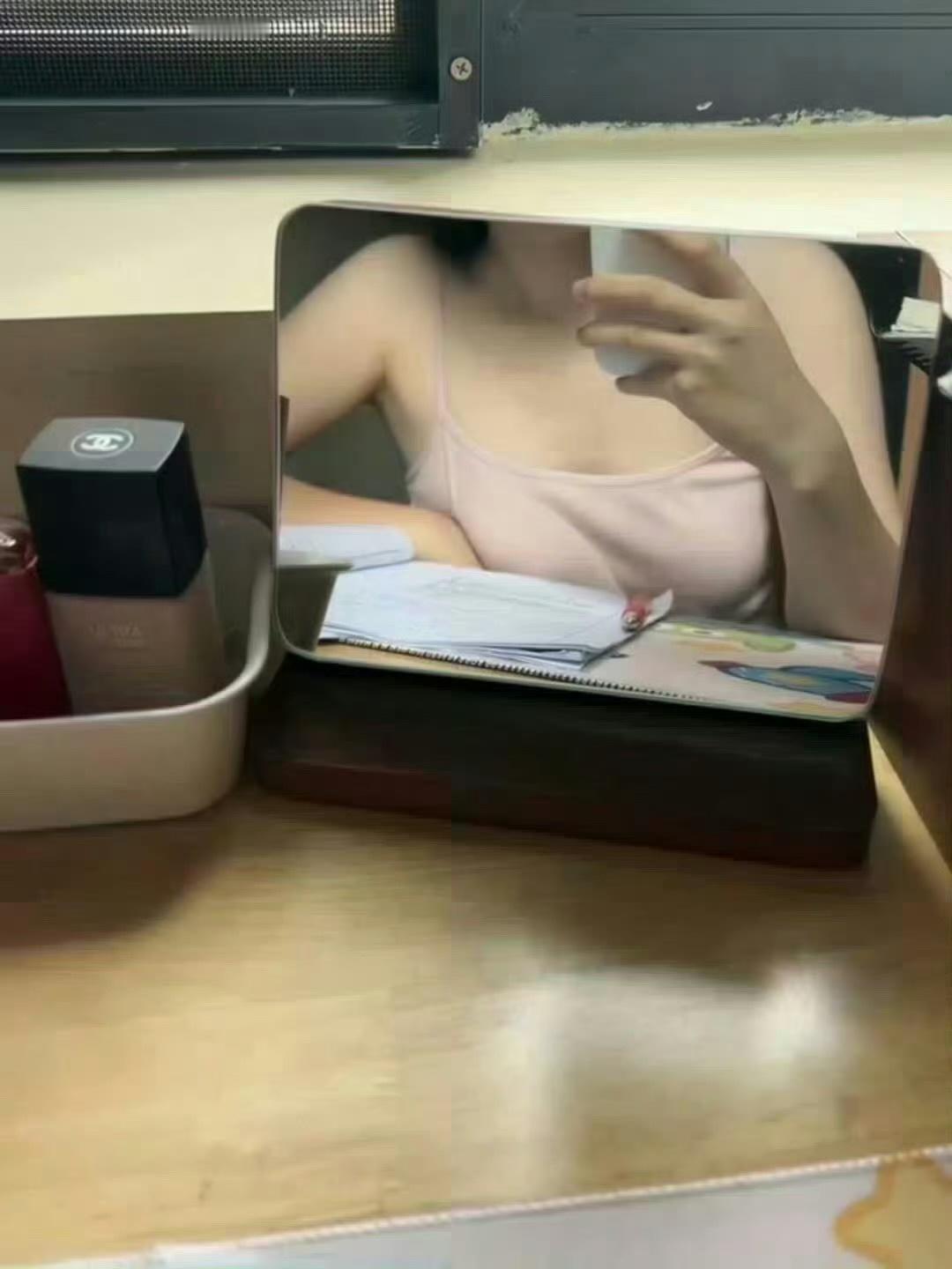 这是一条钓鱼动态 我不搞花里胡哨的 ​​​[熊猫]  ​​​