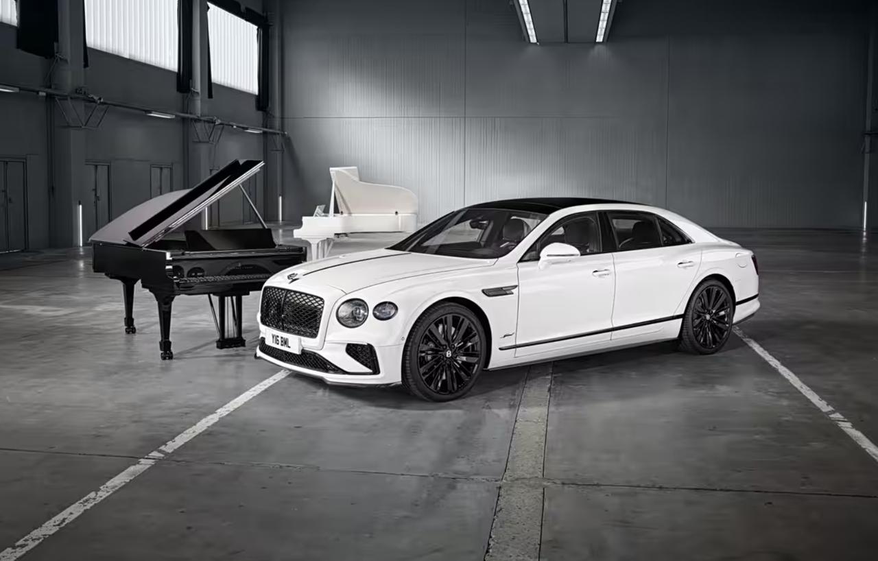 搭载4.0T V8插混系统 3.5秒破百！宾利飞驰极致版施坦威定制版官图日前，宾