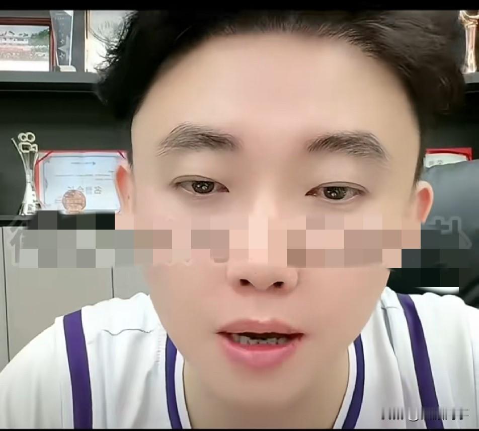 沈曼主动“送抱”要与四川可乐处对象！

             沈曼去四川可乐
