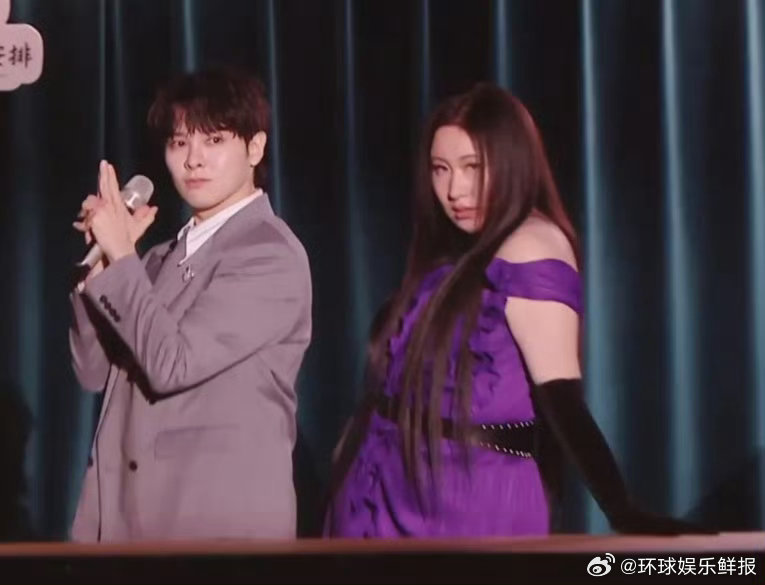 锤娜丽莎感谢尤长靖歌手2026磨合歌曲携手登台，感恩长靖善意相伴，歌手旅程满是小