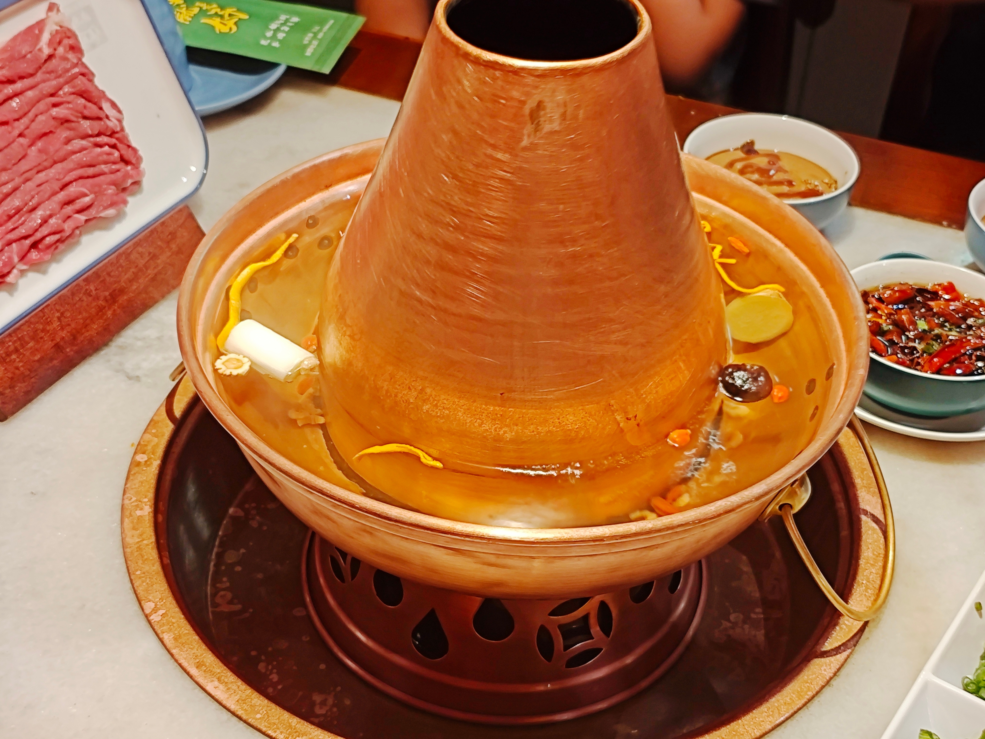 清水铜锅羊肉，简单吃点～新能源大牛说