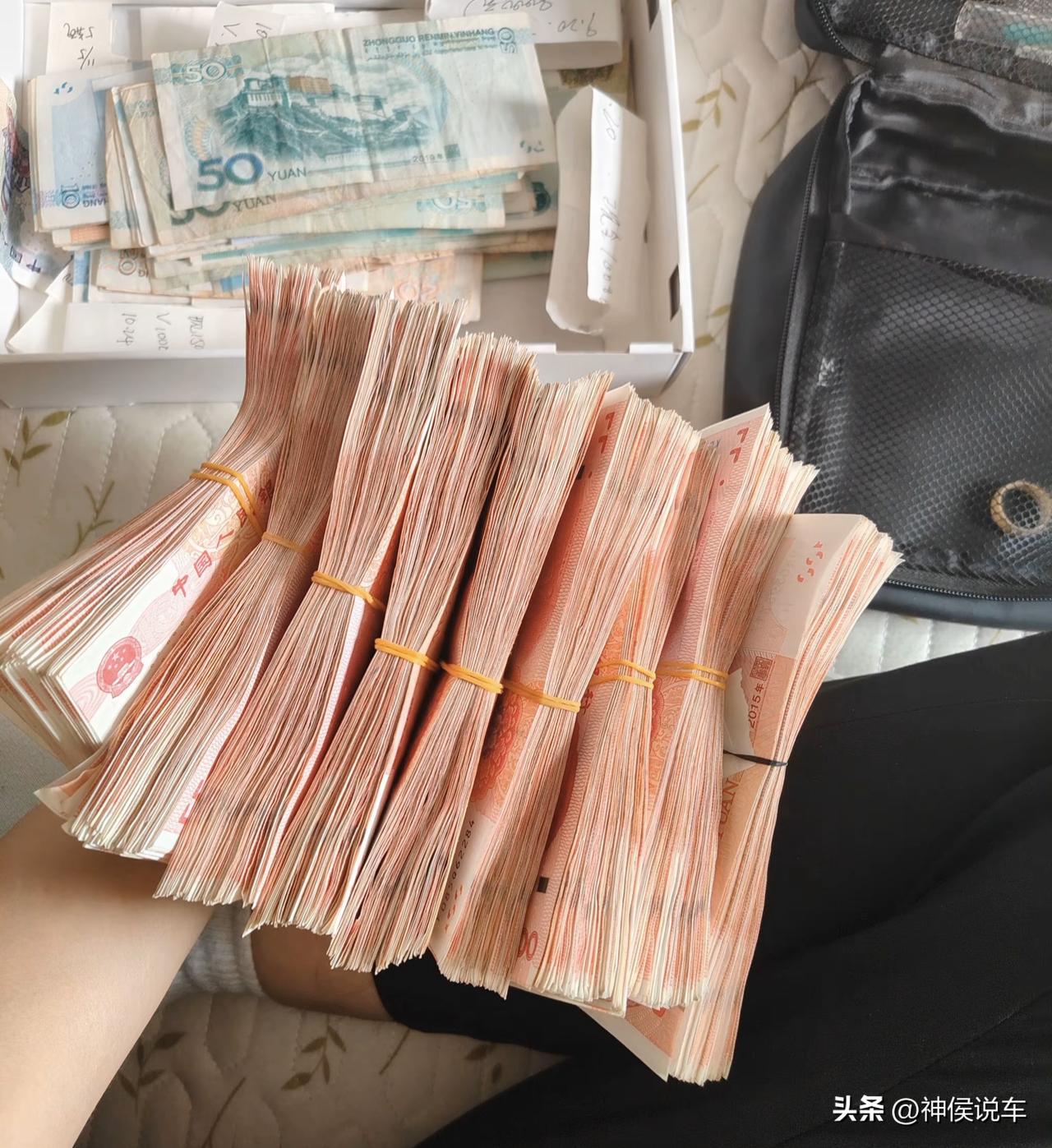 买车前是不是总觉得十几万，几十万的车不贵？可以手到擒来，电子支付让你彻底失去了对