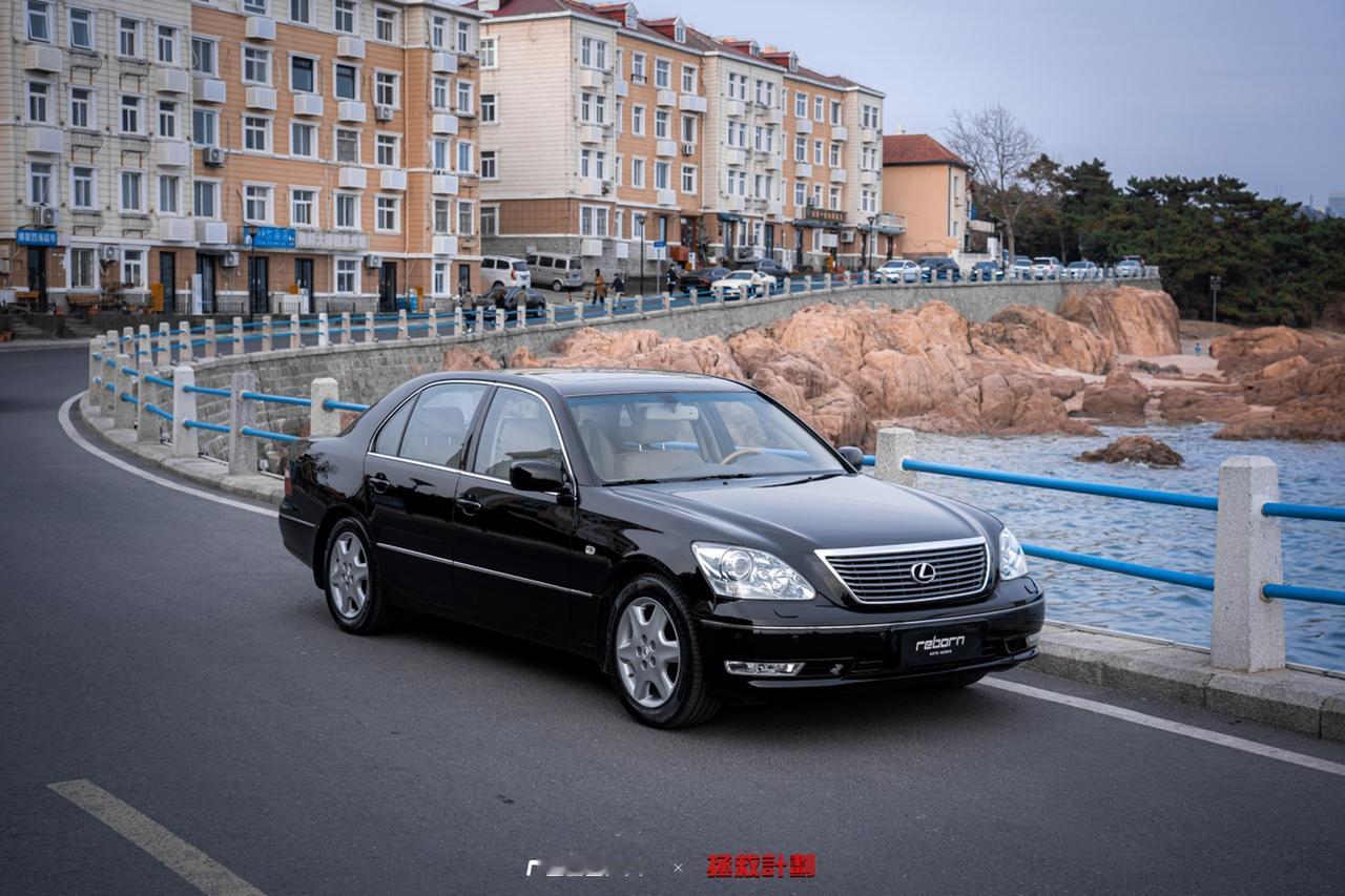 💔交付前的外拍走起来！
这台雷克萨斯ls430算是修复内容比较多的一台啦。
图