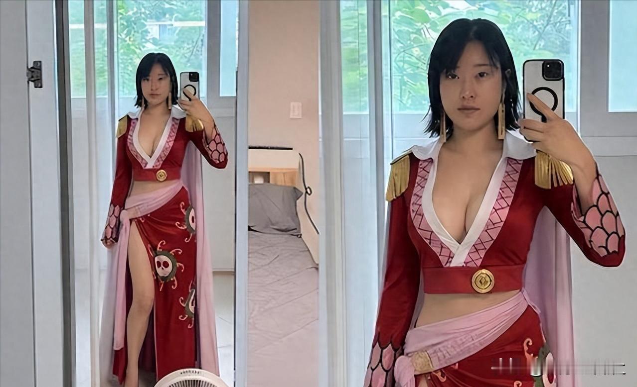 81万全身改造，健身撞裂填充物，她从A逆袭E罩杯
 
一身女帝cos惊艳全网，很
