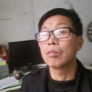 爱美之心人皆有之！发布欣赏美女图片有什么低俗？为什么别人可以发布更裸露的，而我就