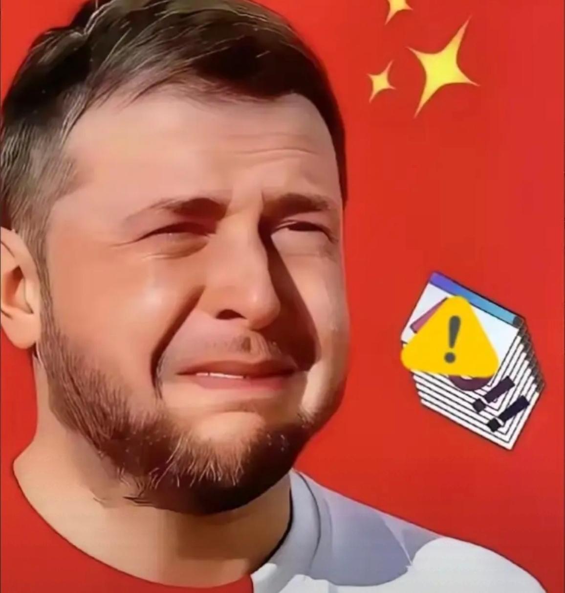 泽连斯基这回彻底捅破天了！载着28名少年球员的民用大巴，遭无人机撞击，底线彻底破