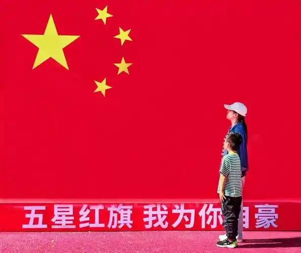 在国外这些东西怎么去计算价格
电，0.5元1度；水，3元1吨；燃气，2元1立方。
