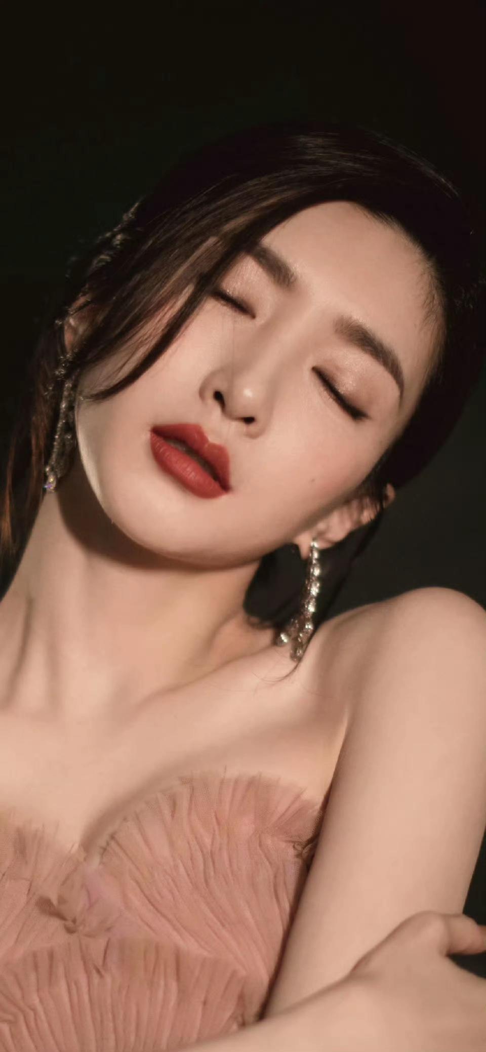 江疏影  明星的变化