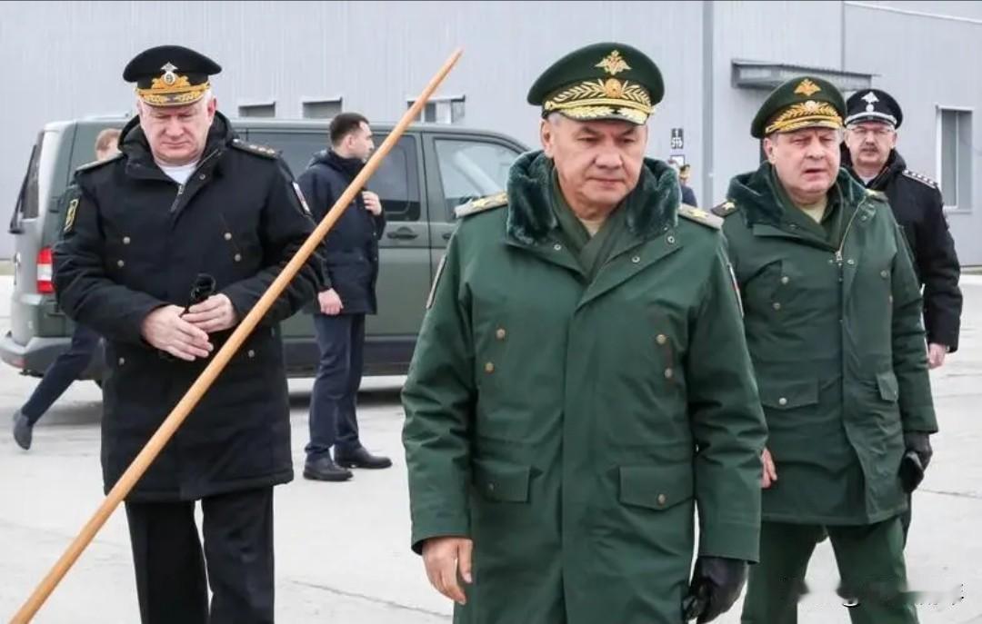 俄军事代表团突访朝鲜
联合国禁令彻底沦为废纸！
朝中社11月7日电。俄朝军事代表