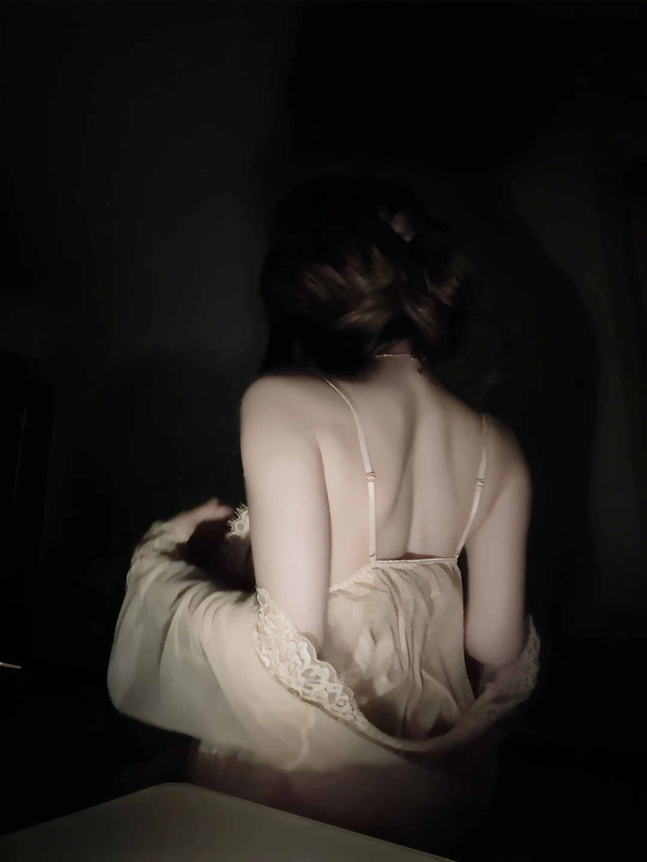 这一段时间 我非常痛苦 精神心理肉体都异常的疲惫不停的从梦中惊醒 没有...