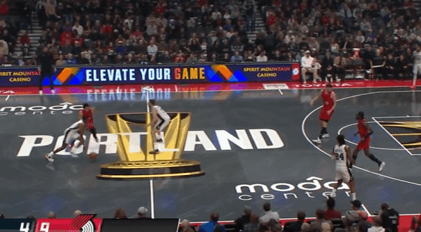 马刺观察：近5战4胜，福克斯28.6+7+4+2挑起大梁在文班受伤倒下后，马刺并