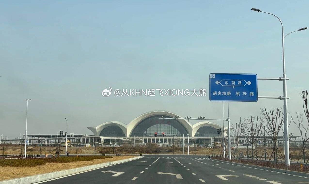 【英雄城交通•综合 | 南昌东站片区再添停车资源，B地块地面停车场即将投入运营】