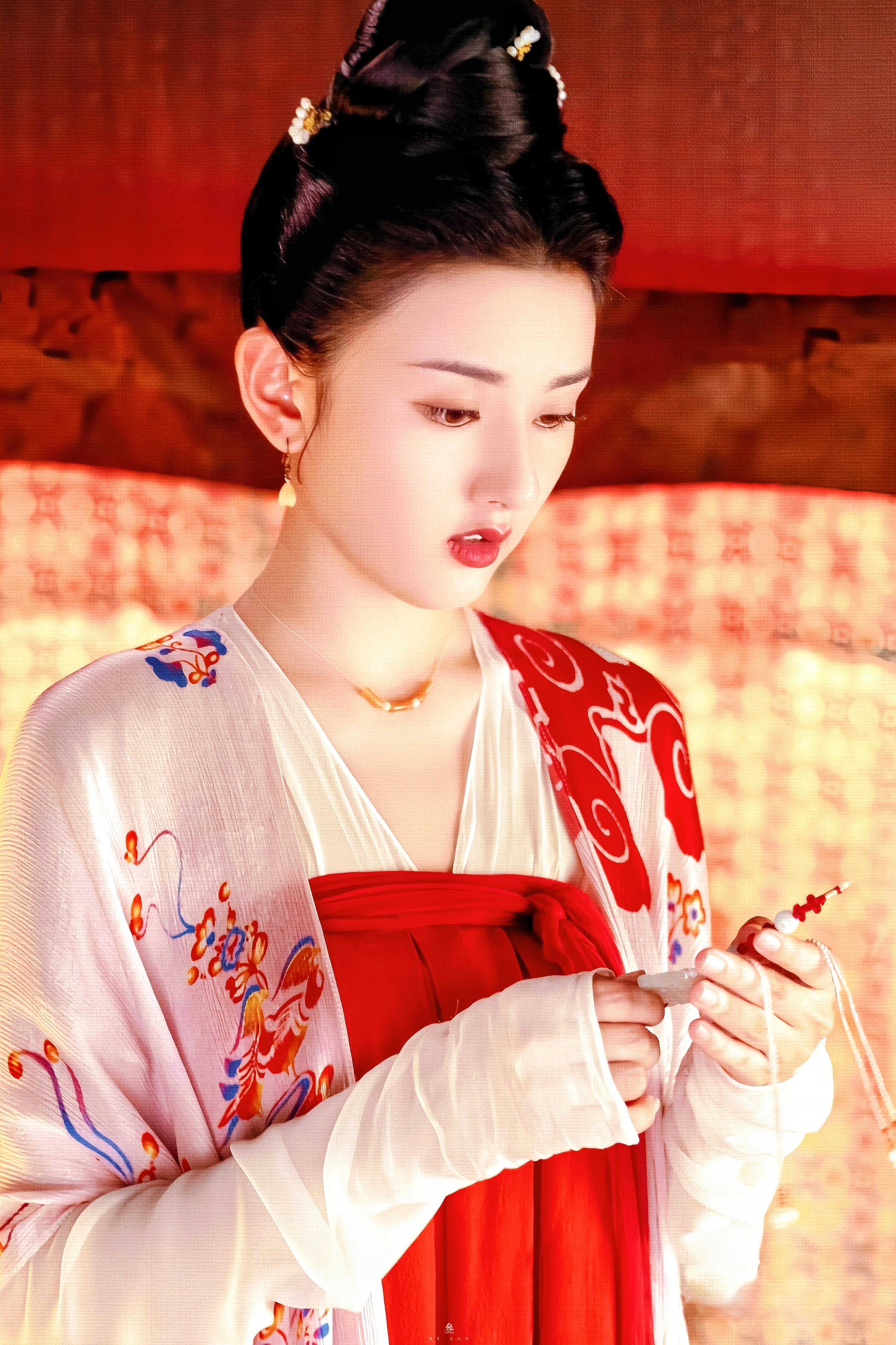 任嘉伦、宋祖儿《无忧渡》再上星浙江卫视第一天收视拉升曲线真的太牛了接档收视率0.