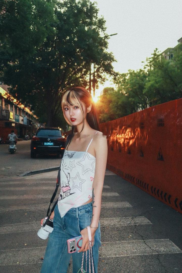 可以说想你吗会不会太暧昧了📷：