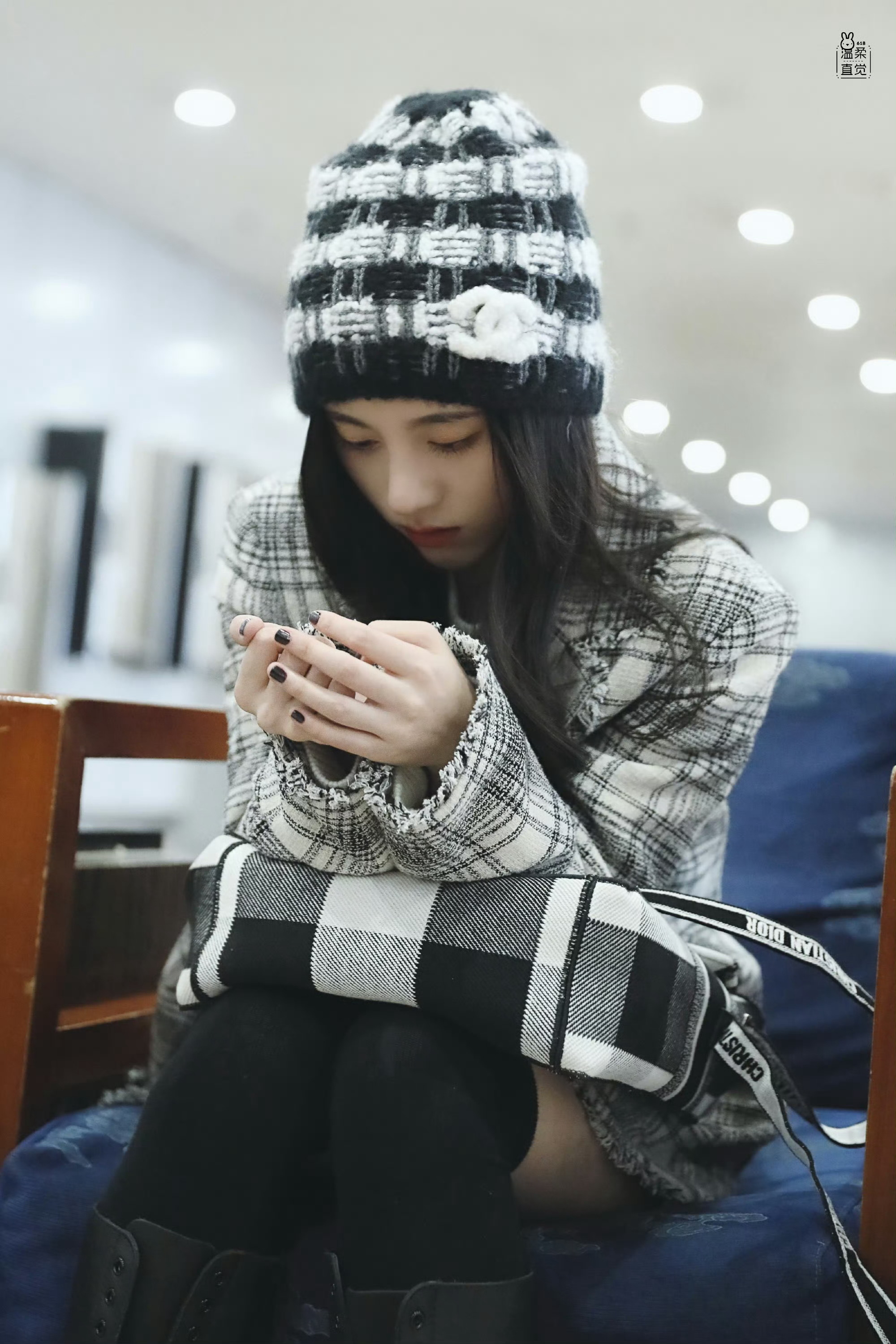 jjy鞠婧祎jjy鞠婧祎阿黛我曾在人山人海的星光里为你嘶声呐喊最美好的岁月都与你
