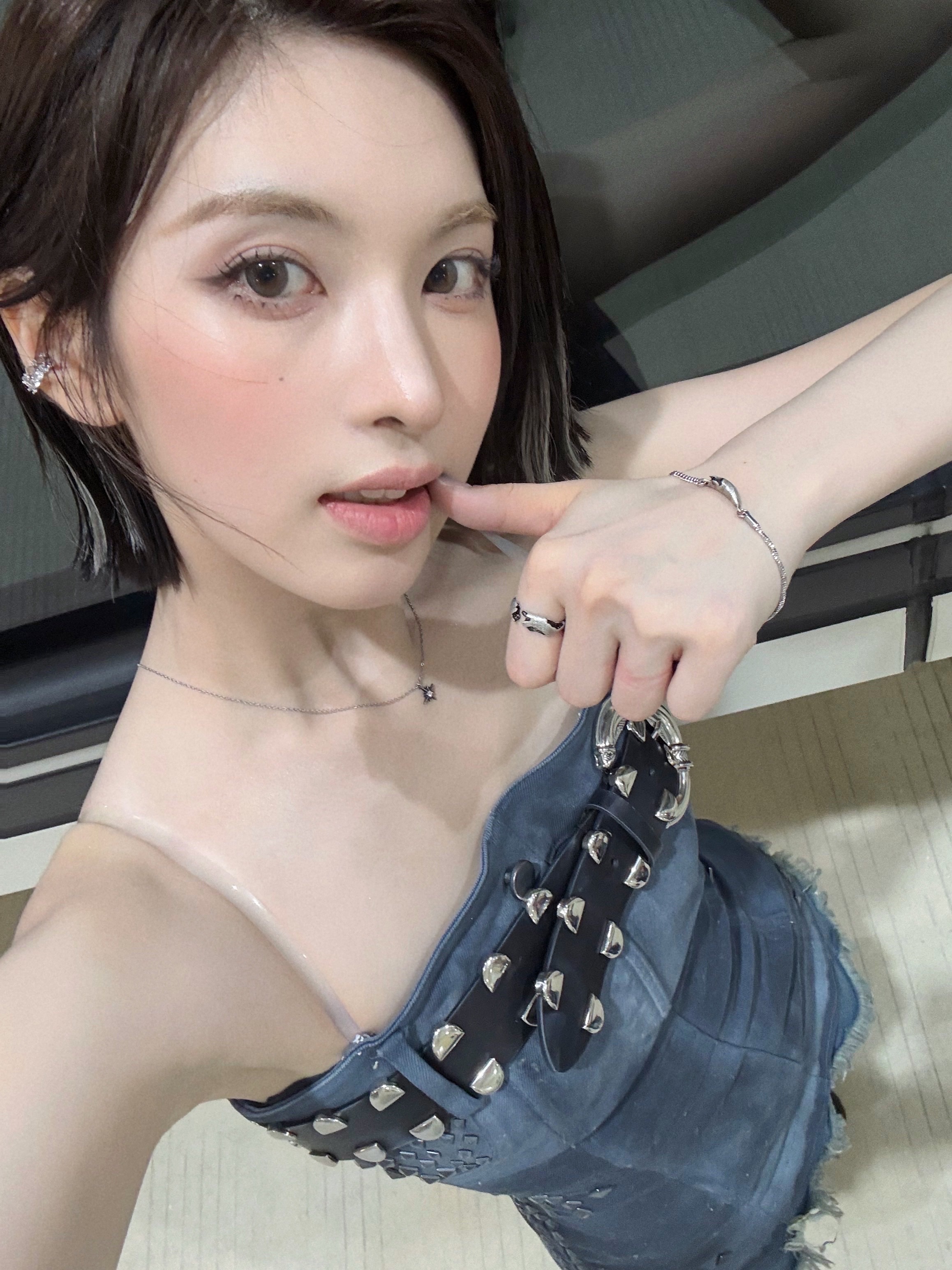 250923 NMIXX Bae裴真率 ​​​