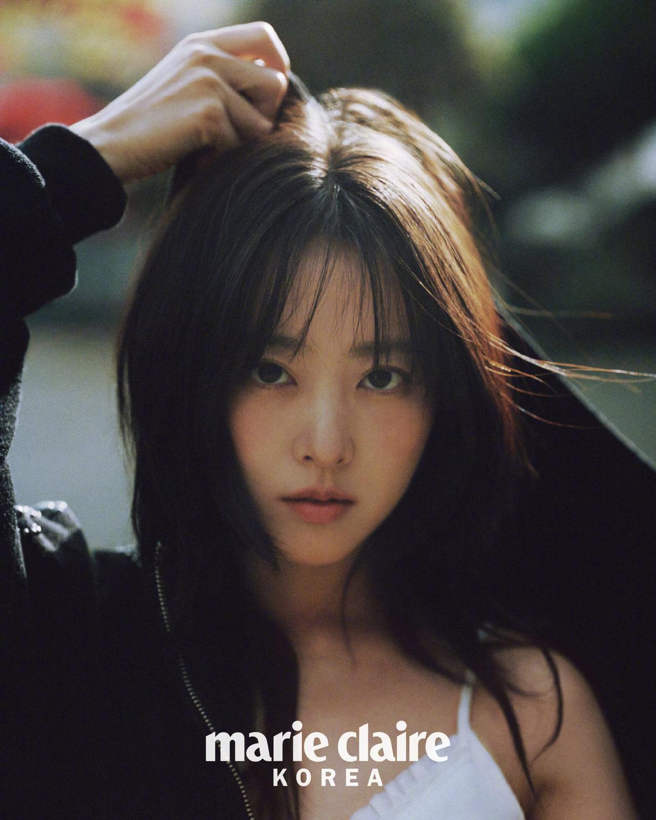朴宝英  Marie Claire Korea 6月刊，都市夜色光影勾勒出美丽轮