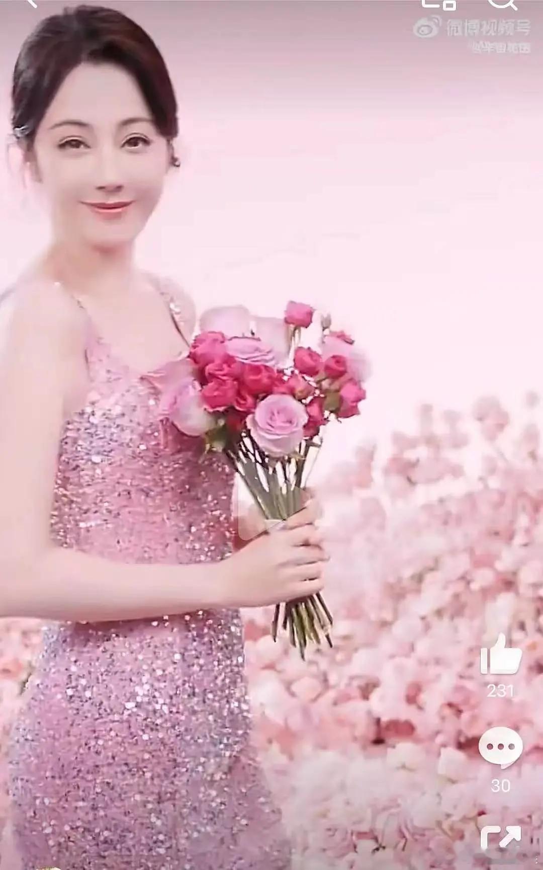 迪丽热巴的美貌真的一去不复返了吗？ 
