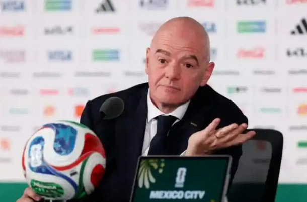 多个组织提议削弱FIFA主席权力因凡蒂诺正面临其十年主席生涯中最严峻的挑战——欧