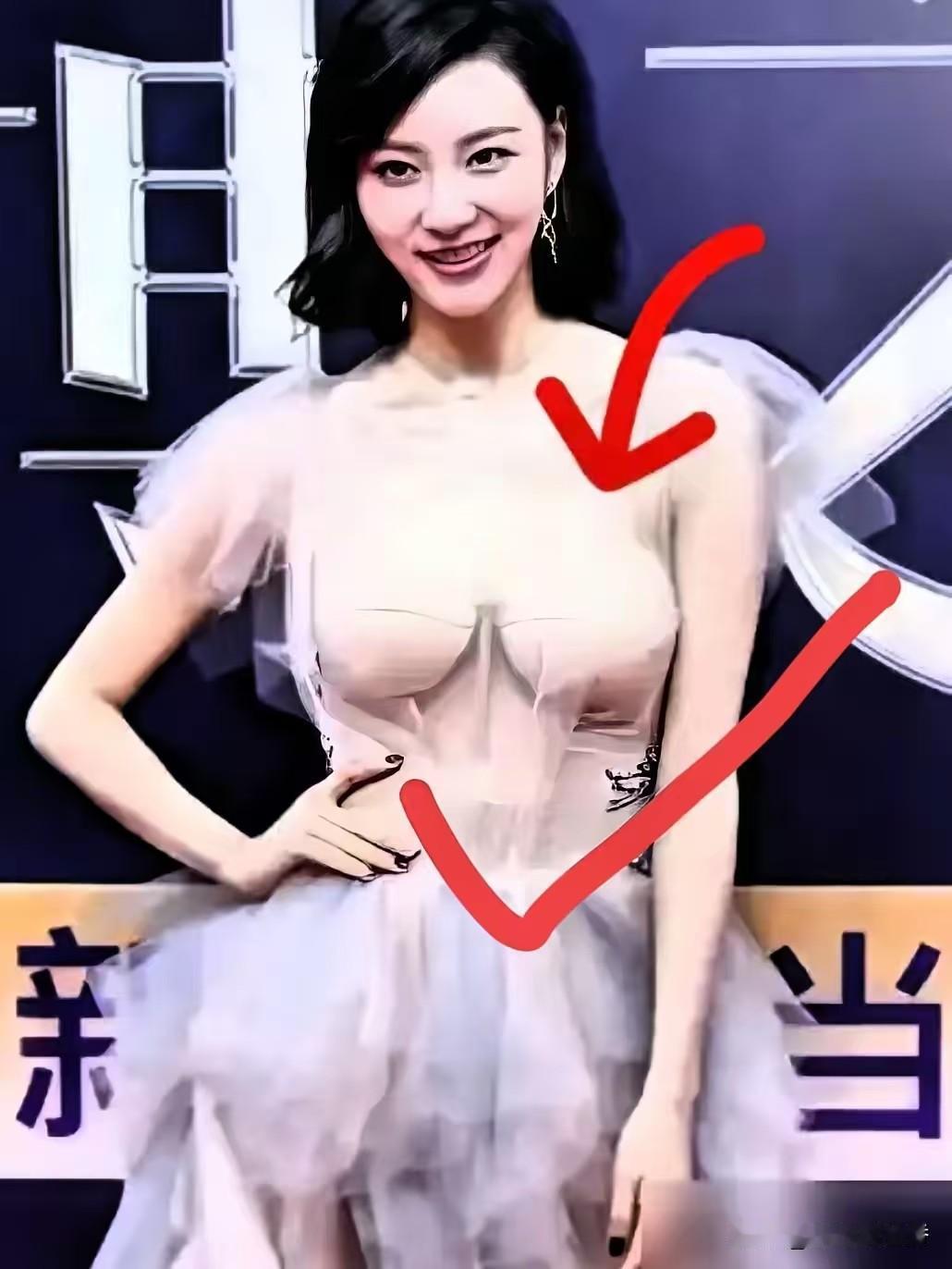 戛纳电影节红毯着装严控：禁止一切裸露。去年第78届戛纳国际电影节已经悄然更新了红