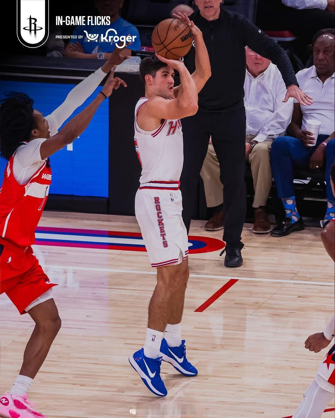 谢泼德谈替补：“我觉得很自豪。你知道，这可是个重要的角色。首发球员总是会做他们该