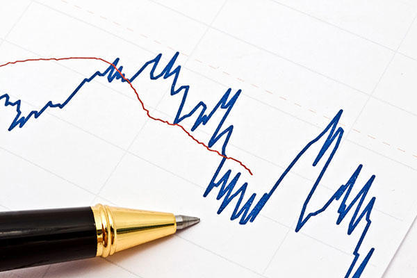 在以旧换新政策与新能源汽车渗透率突破60%的双重驱动下，2025年前三季度全国新
