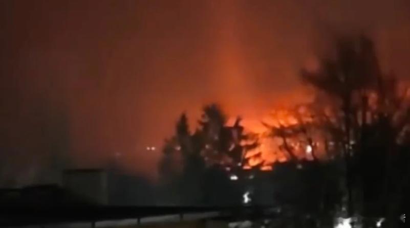 乌克兰🇺🇦的快递📦在23日至24日夜间平安抵达，俄罗斯图拉州叶弗列莫夫镇听