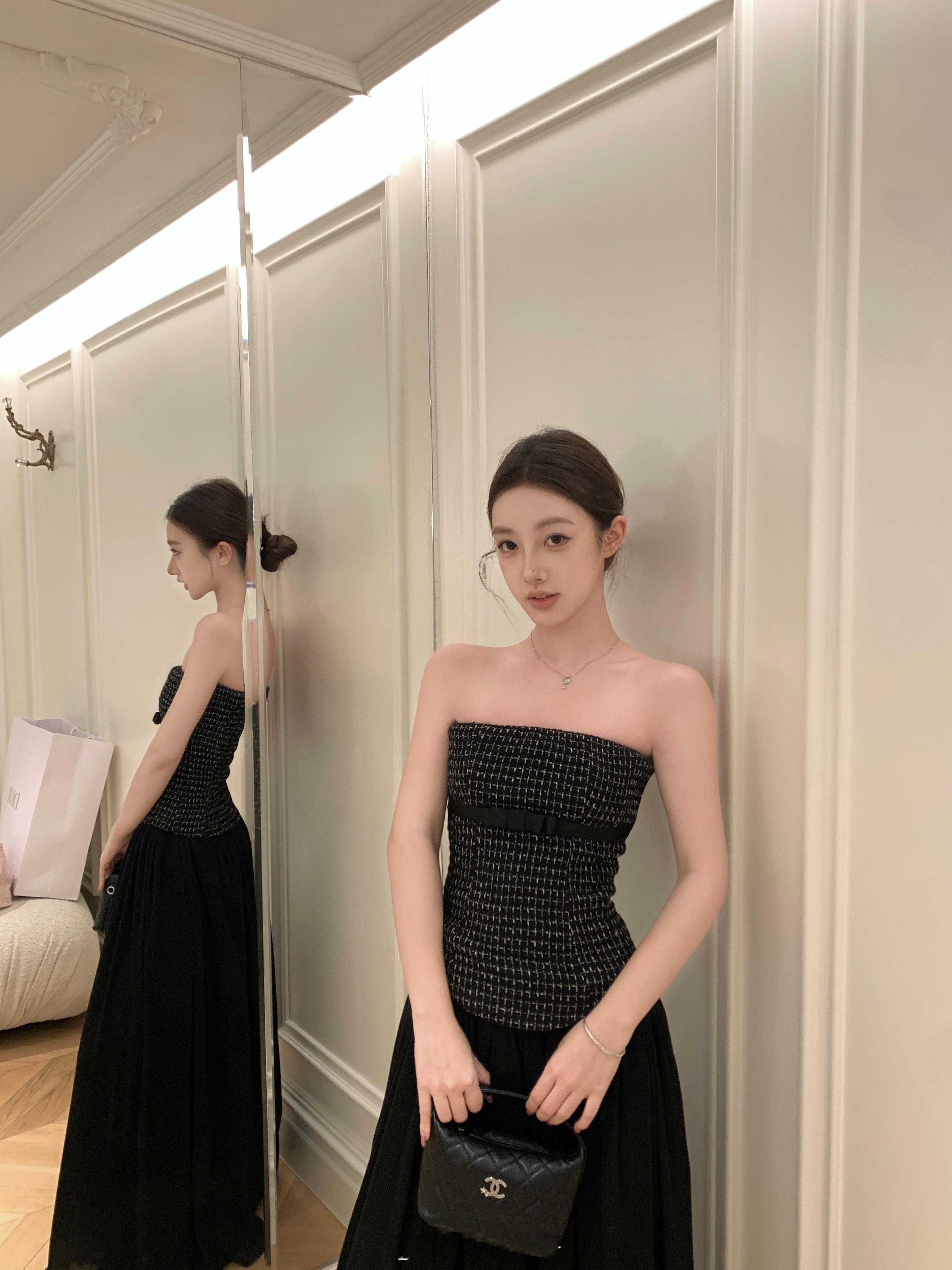 板栗可可Bankelili1/20/20:00这个小香连衣裙系列是我本期的大爱之