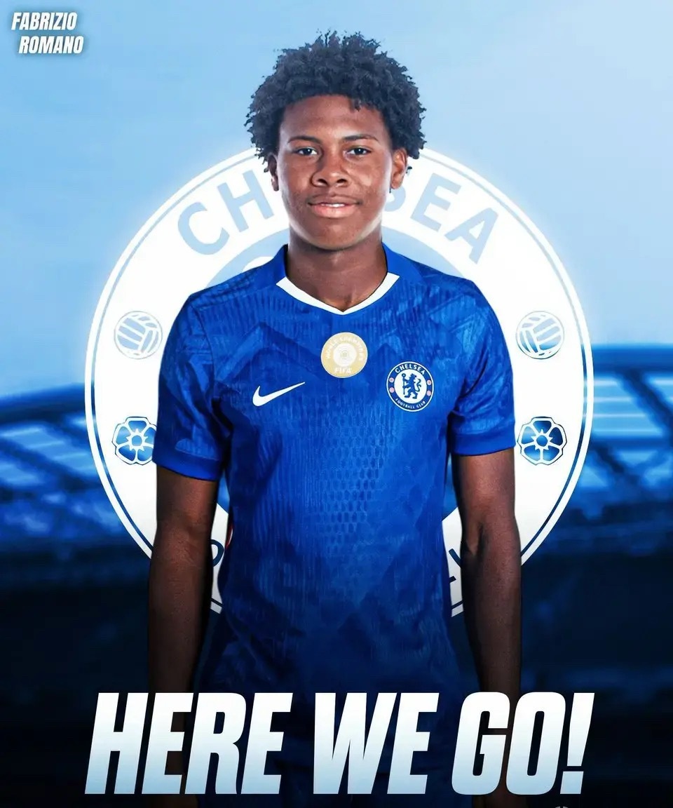 Here we go！罗马诺：16岁后卫奥多涅斯将于2028年加盟切尔西根据知名