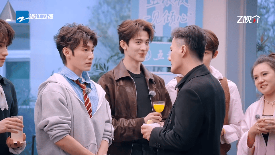 尹子维内娱综艺尺度 谁能想到尹子维综艺里这么放得开，完全不懂尺度边界，阿祖说啥就