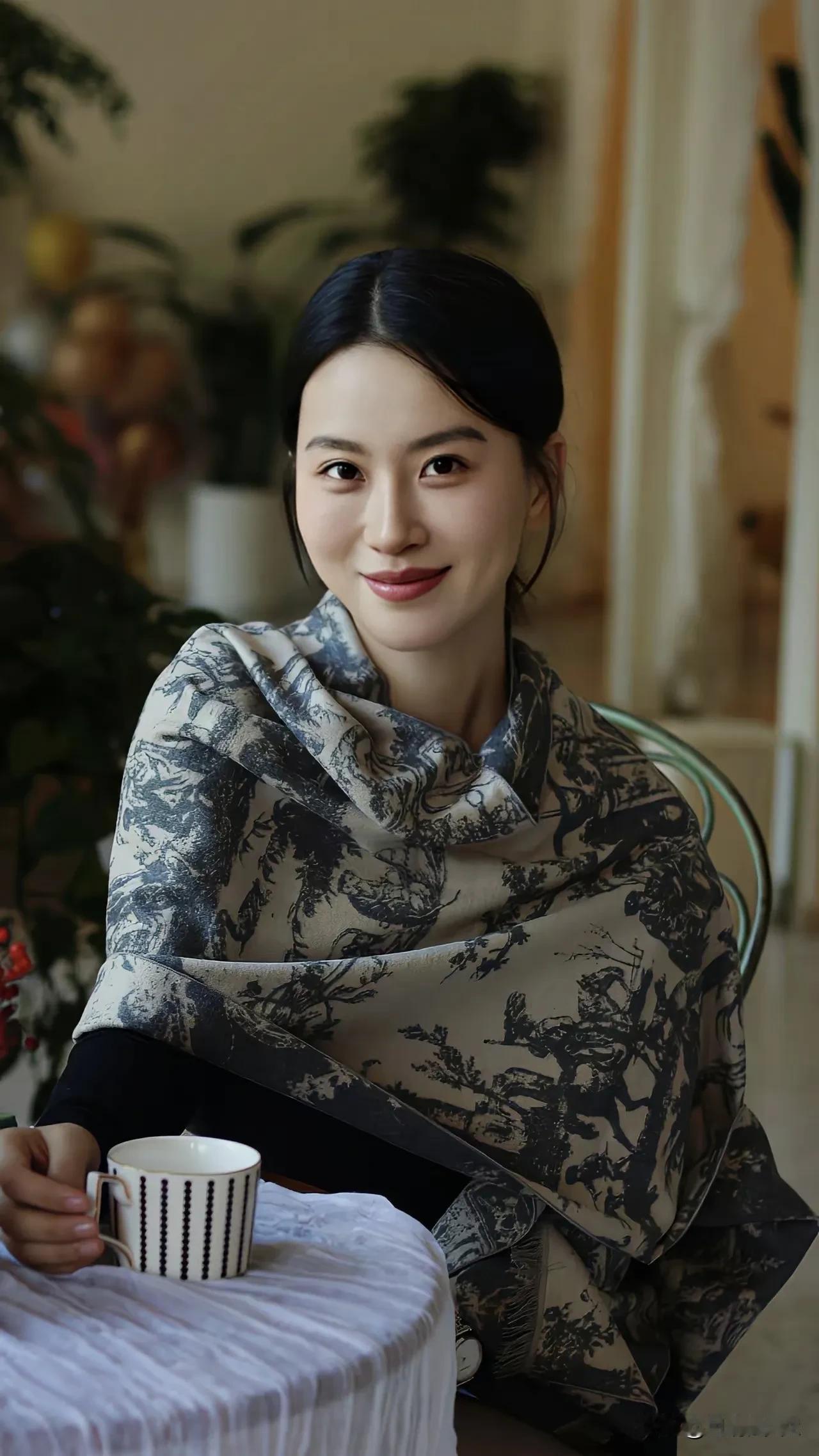 你连想改变别人的念头都不要有。

——  荣格《红书》 ​分享书中的话 真理往往