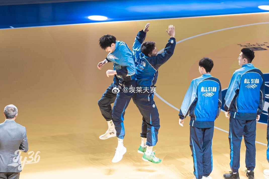 北京首钢北京男篮 曾凡博：“四年级全明星。⭐️” 