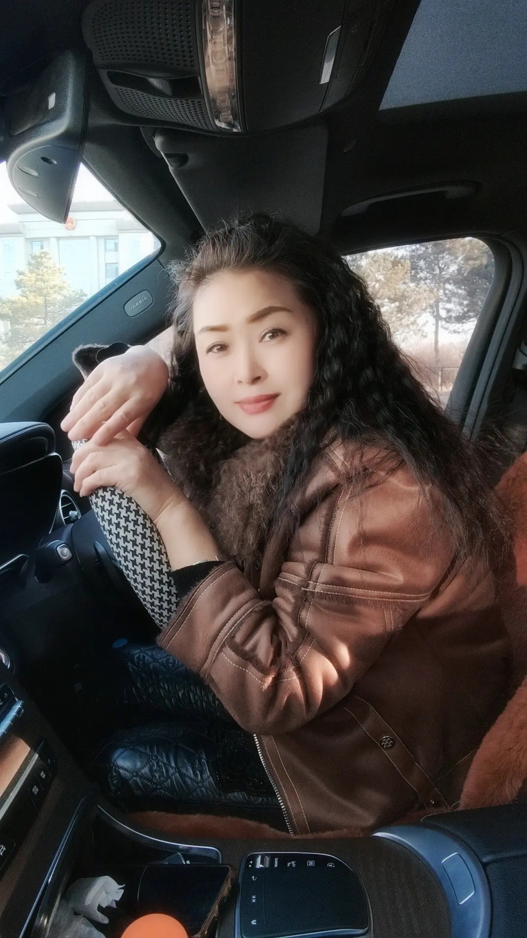 又长大了一岁，感恩父母养育，感恩亲朋呵护，依旧赤诚善良，感恩自己，再苦...