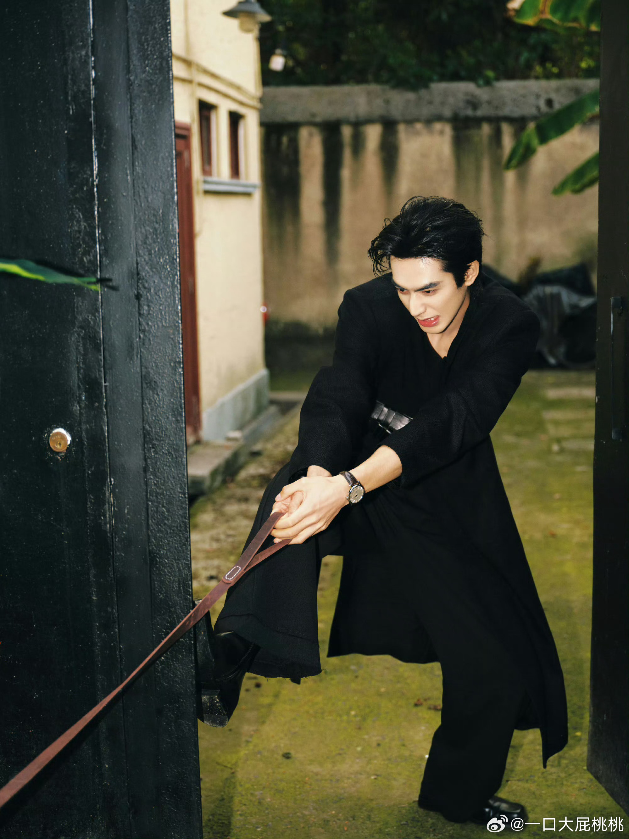 宋威龙出席VOGUE Fashion Fund 2026 发布会，身穿PRONO