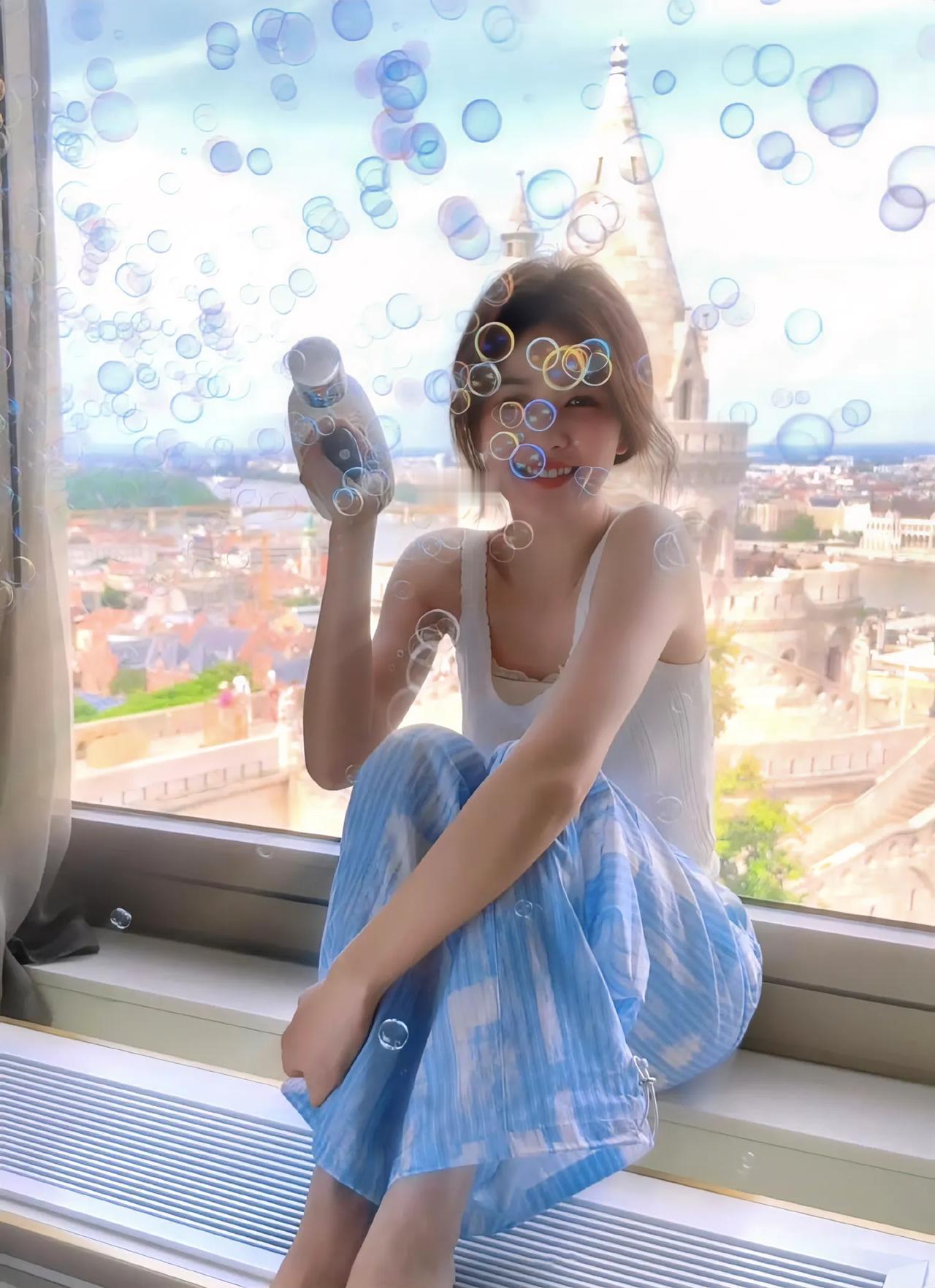 白鹿还是挺会玩的哈