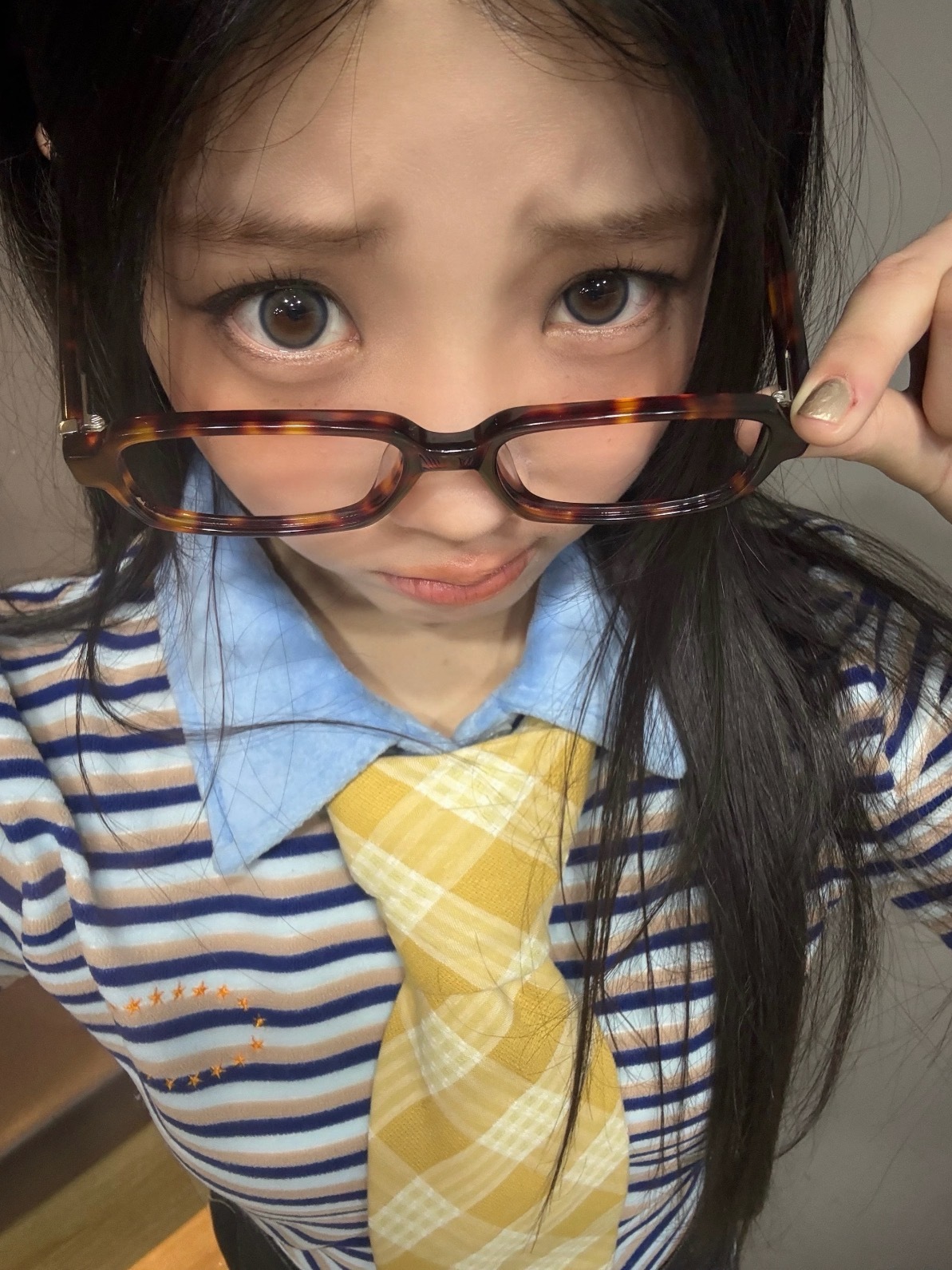 ՞ ˶'ᵕ'˶)꜆ 一只豚鼠嚼吧嚼🍴*Wonhee 李沅禧 