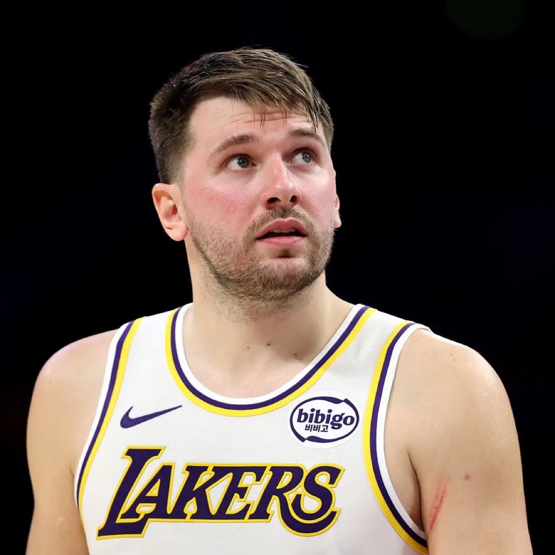 NBA取消了卢卡·东契奇的第16次技术犯规。他可以出战对阵活塞的比赛。 